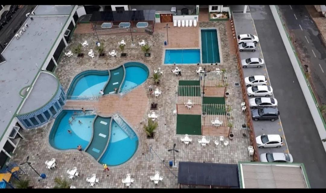 Apartamento Centro Caldas Com Piscina Para 5 Pessoas Caldas Novas Dış mekan fotoğraf